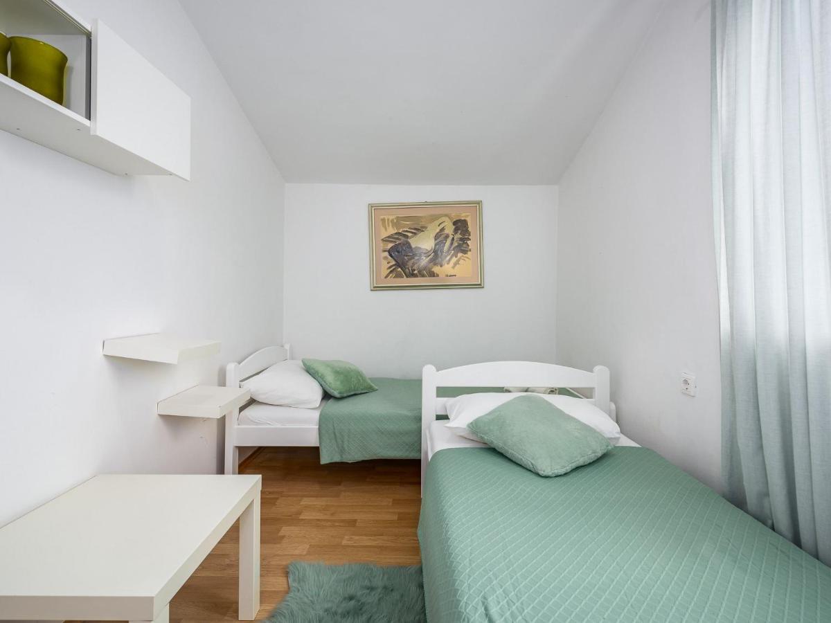 Villa Martimar With Pool And Hot Tub In Istria Rosini Екстер'єр фото