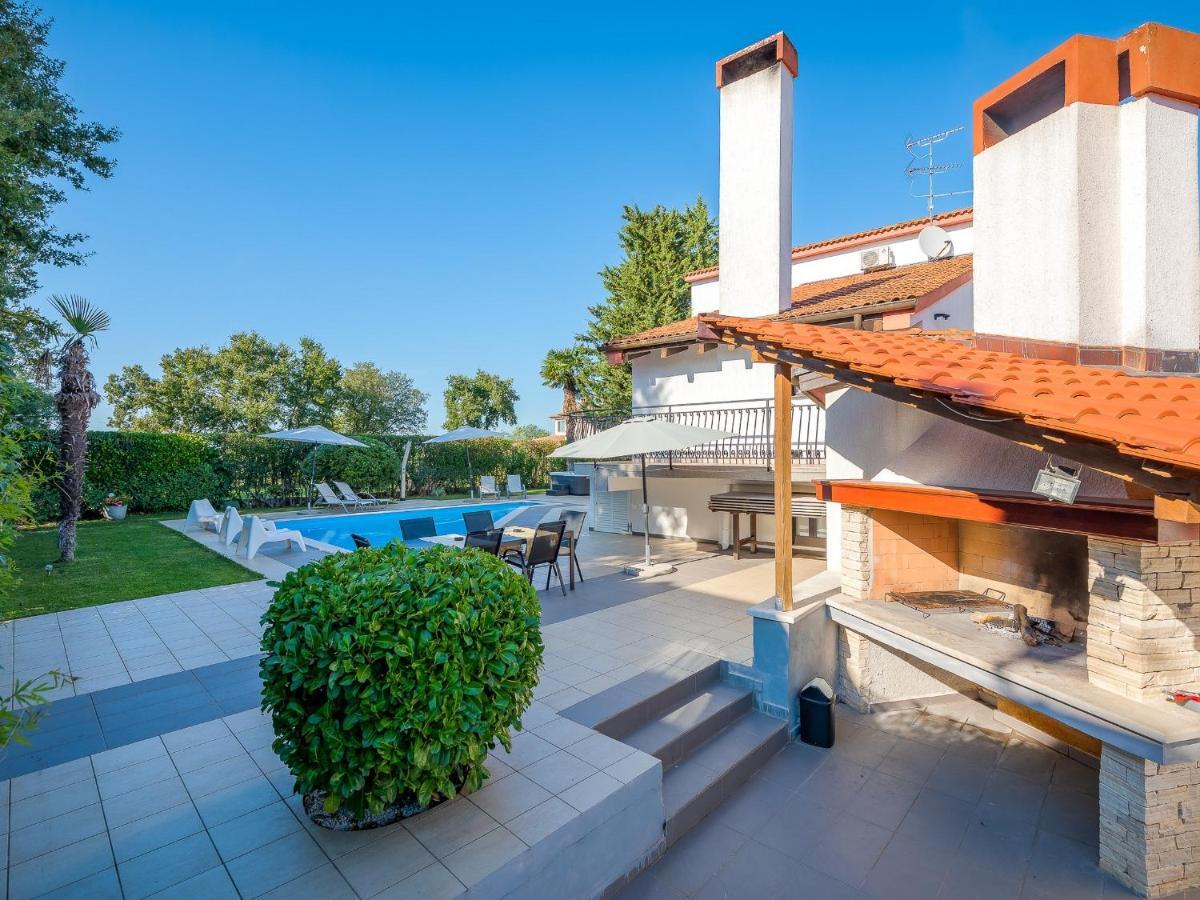 Villa Martimar With Pool And Hot Tub In Istria Rosini Екстер'єр фото