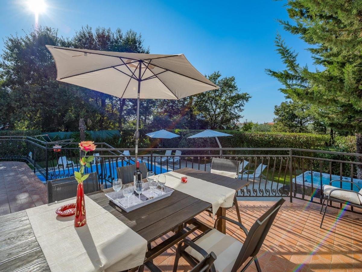 Villa Martimar With Pool And Hot Tub In Istria Rosini Екстер'єр фото